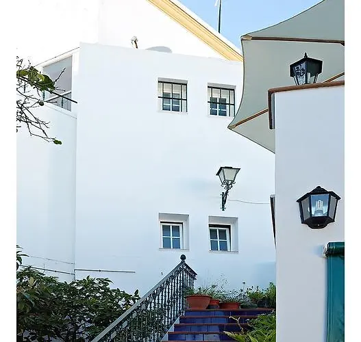 ゲストハウス La コニル・デ・ラ・フロンテラ