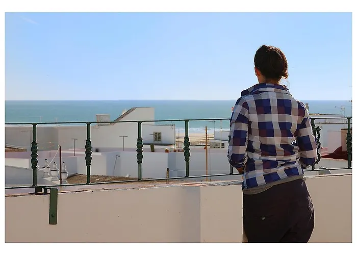 香格里拉波萨达旅馆 招待所 科尼尔-德拉弗龙特拉